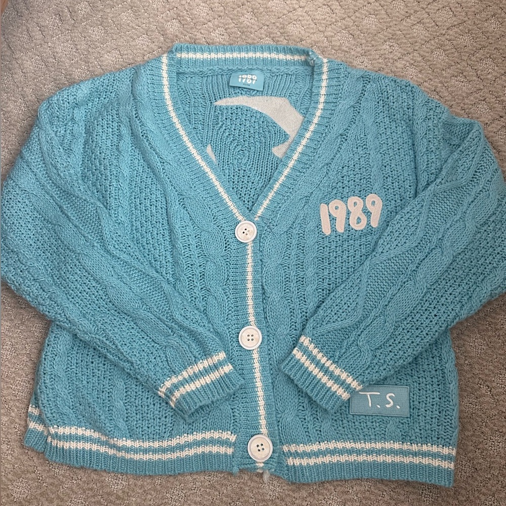 Authentic Limited Edition Taylor Swift 1989 Cardigan